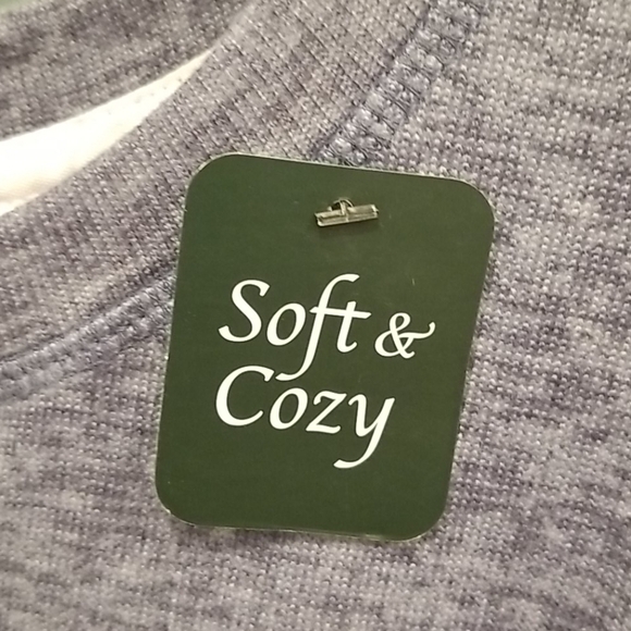 💕LAURA ASHLEY💕 Stay at Home Dog Mom PJ Set - Picture 9 of 16